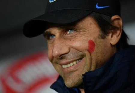 Conte igračima: Nemojte se predugo seksati i pustite partnericu gore!