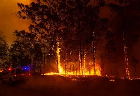 Dim obavio Sydney, upozorenja o požarima izdana diljem Australije