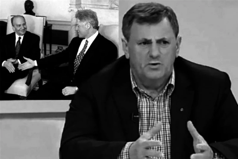 Preminuo čovjek koji je tvrdio da je Alija prodao Srebrenicu