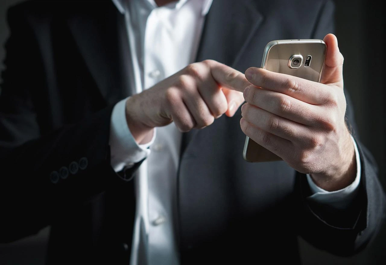 U Parlamentu BiH: Za osam mjeseci na mobilne telefone potrošeno 12.000 KM