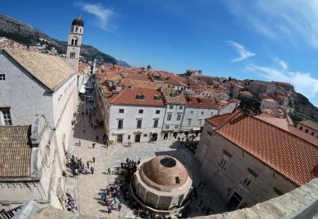Hrvatsku je već posjetilo više turista nego u cijeloj prošloj godini