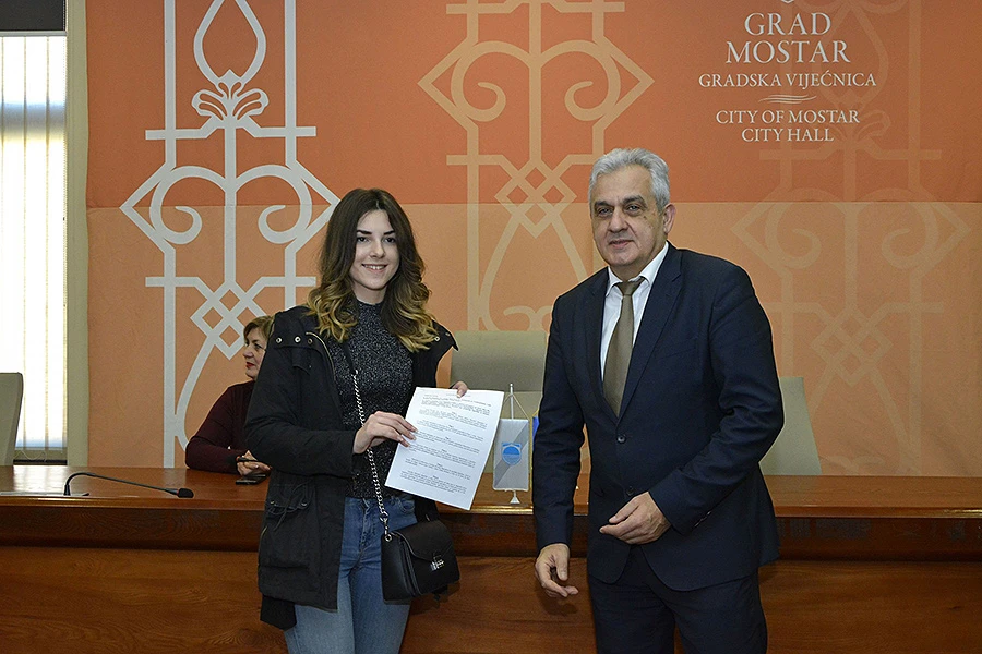 Raspisan natječaj: Grad Mostar dijeli stipendije!