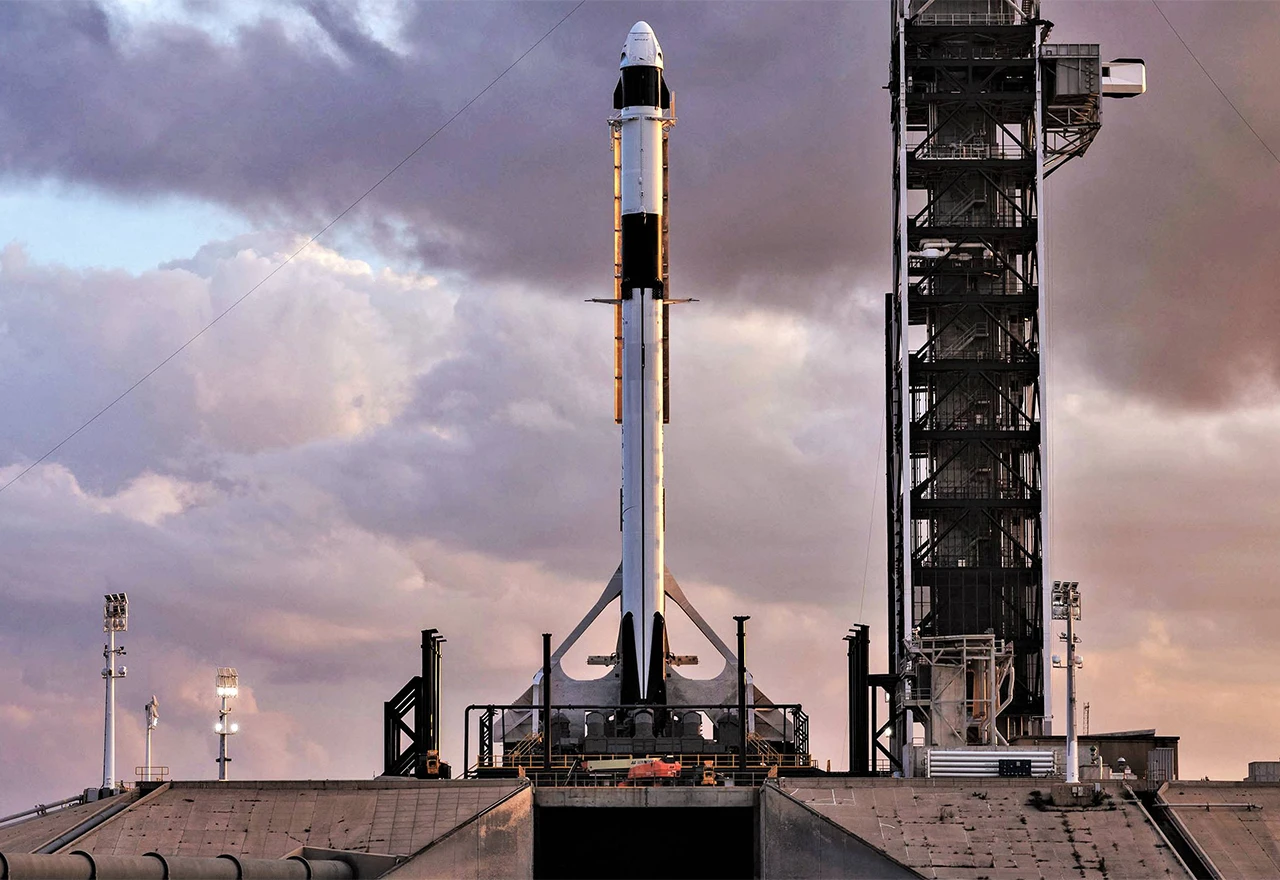 NASA očekuje prvi SpaceX-ov let s posadom početkom 2020.