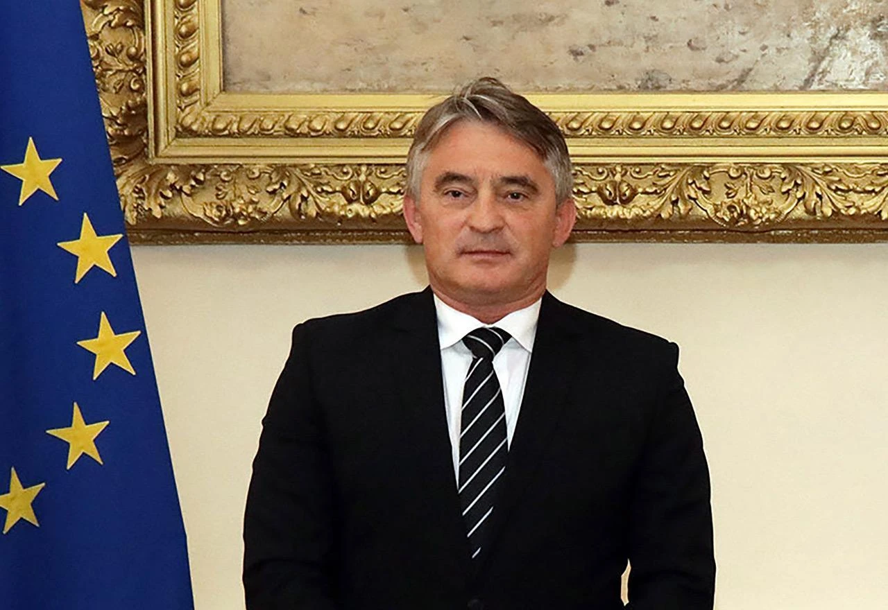 Rat priopćenjima: Komšić odgovorio na izjave Grabar-Kitarović