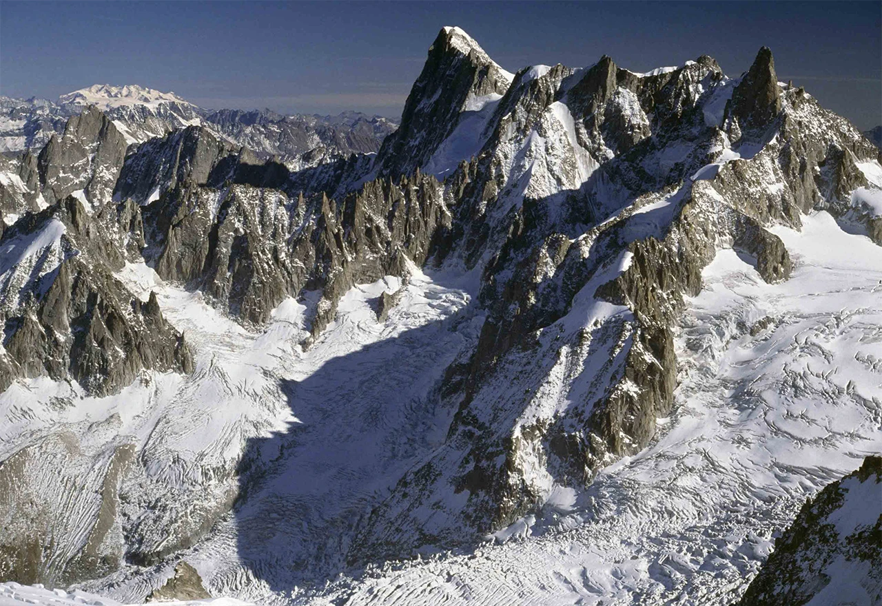 Zatvorene ceste: Ledenjak na Mont Blancu pred urušavanjem
