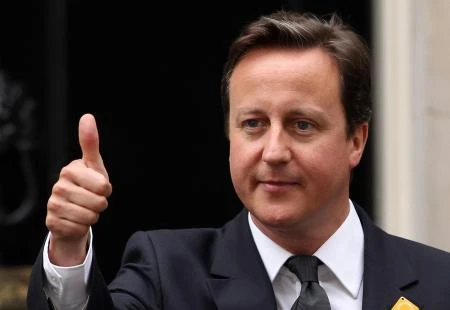 Cameron: Žao mi je zbog podjela koje je uzrokovao Brexit