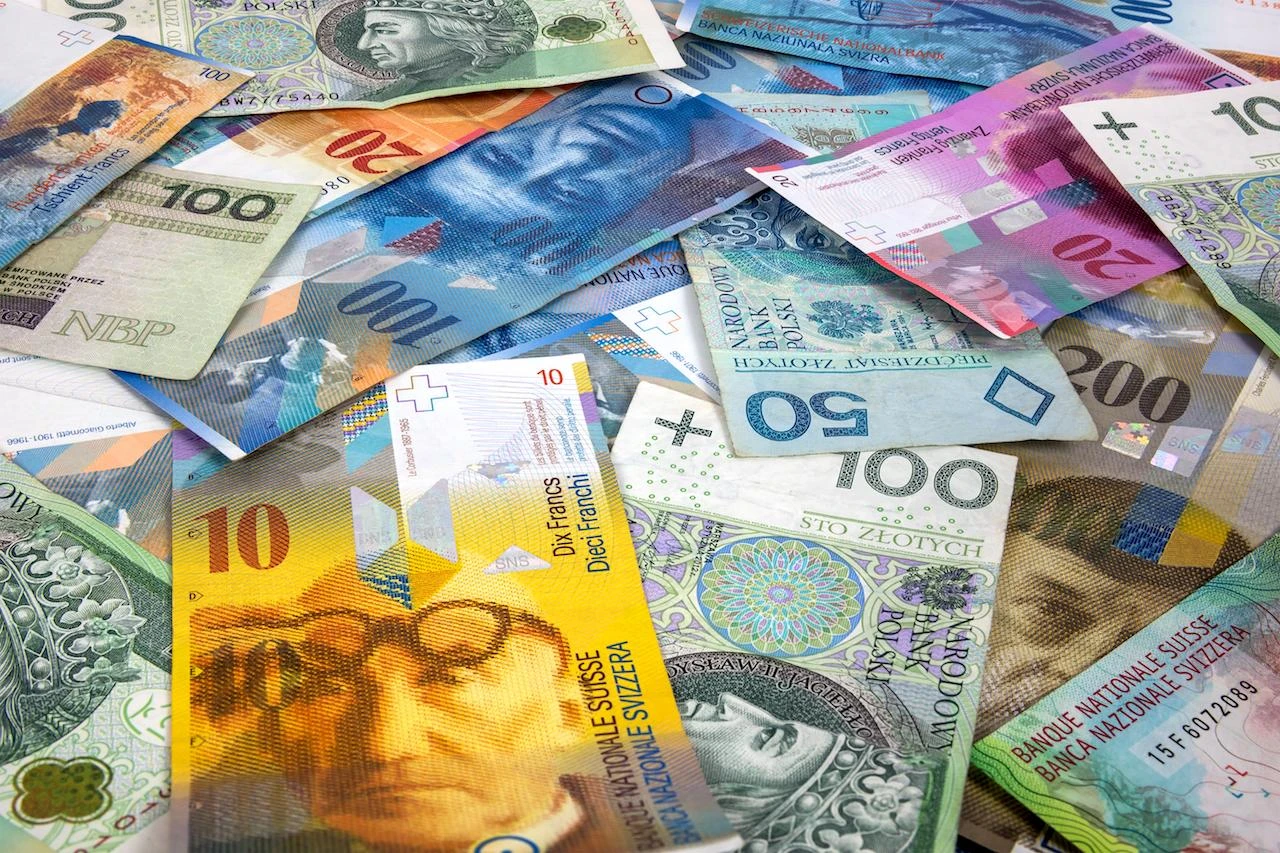 Švicarska središnja banka nastoji zakočiti jačanje franka