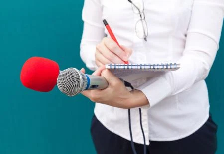 Potrebna jedinstvena metodologija za praćenje napada na novinare