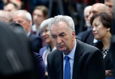 ''Nepotrebno je da Izetbegović brani Dodika''