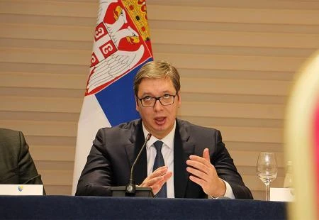 Drvar: Vučić najavio donaciju od milijun eura pa postao počasni građanin
