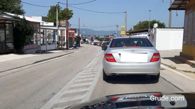 Samo strpljenje na graničnim prijelazima