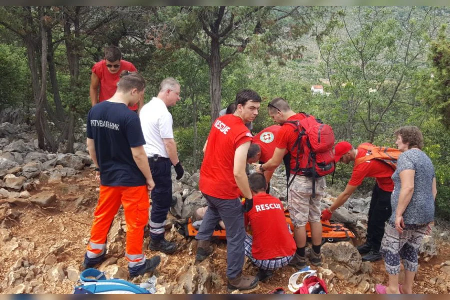Međugorje: Na Brdu Ukazanja spašena teško ozlijeđena hodočasnica
