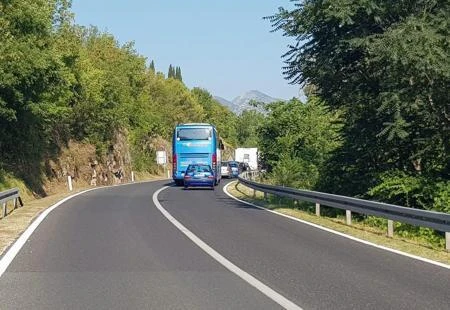 Pojačan promet vozila na izlazu iz BiH