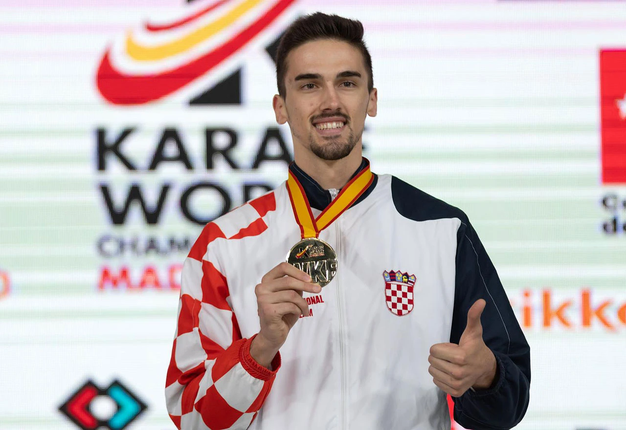 Kvesićevo srebro iz Šangaja