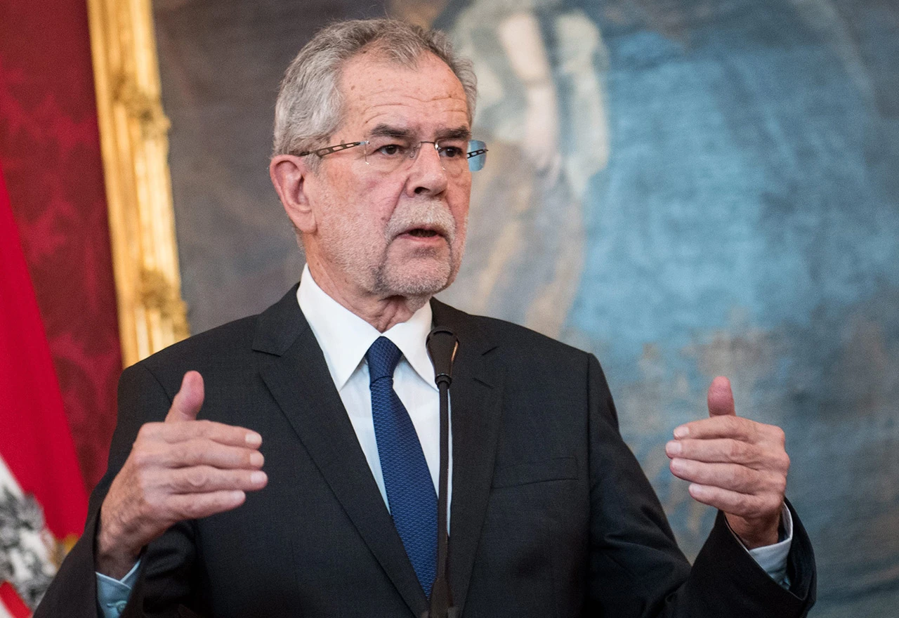 Predsjednik Austrije: Prijevremeni izbori trebali bi biti u rujnu