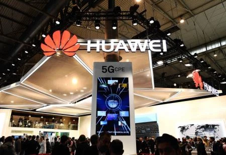 Obavještajac: Huawei je veliki sigurnosni rizik za Britaniju