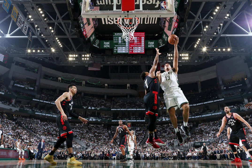 Milwaukee poveo nakon prve utakmice