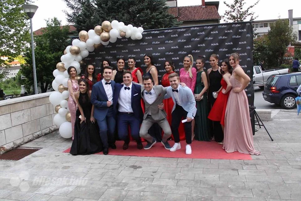 Široki Brijeg: Maturalna zabava za 170 maturanata Srednje strukovne škole