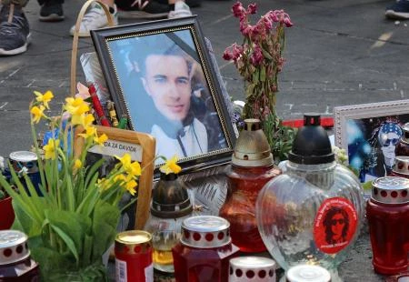 Konačno ekshumacija Davida Dragičevića, građani u Banja Luci ne prestaju paliti svijeće 