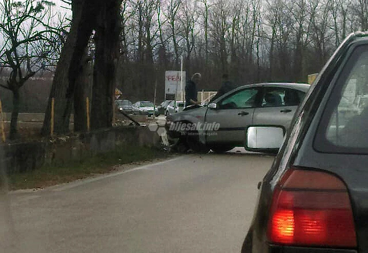 Široki Brijeg: Focus završio u zidu, ozlijeđene tri osobe
