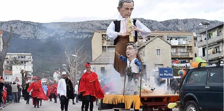 Pupovac ogorčen karnevalom i spaljivanjem njegove lutke
