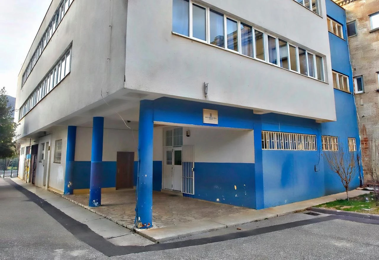 Roditelji i nastavnici Treće osnovne pokrenuli peticiju za izgradnju nove zgrade škole