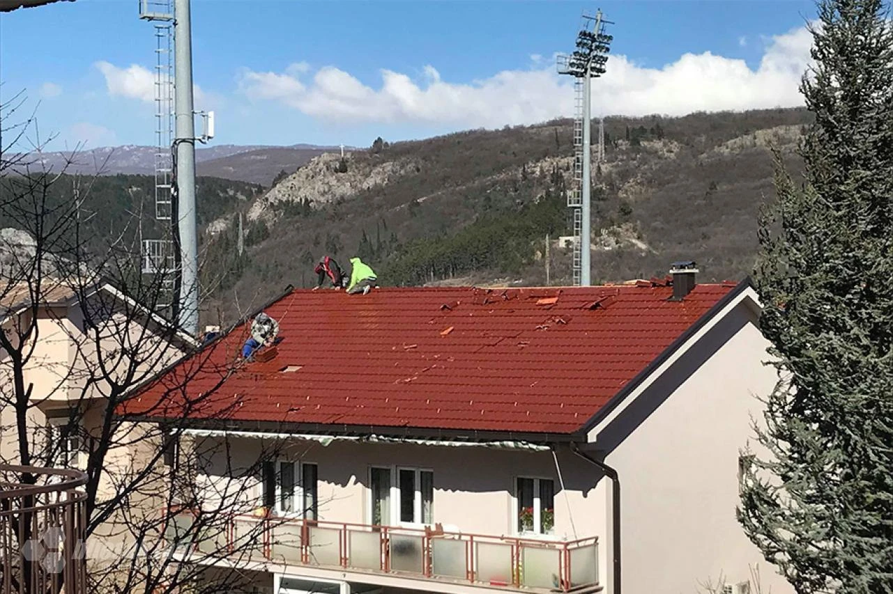 Širokobriježani rade na otklanjanju posljedica nevremena