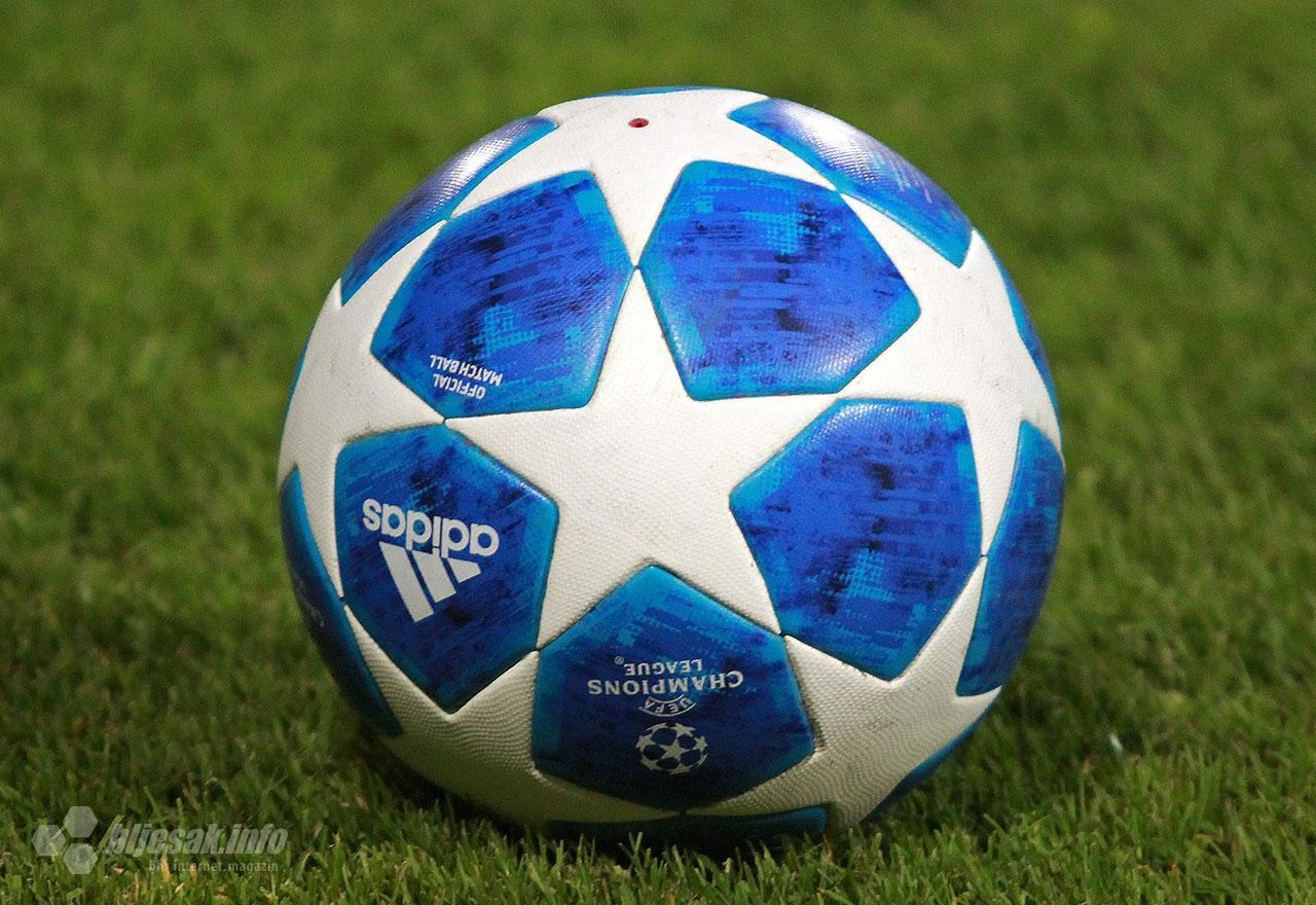 Okršaj velikana na Anfieldu, Lyon u lovu na čudo protiv Barce