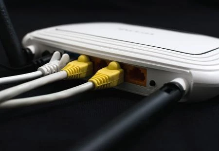 Rusija testira može li se potpuno isključiti s Interneta