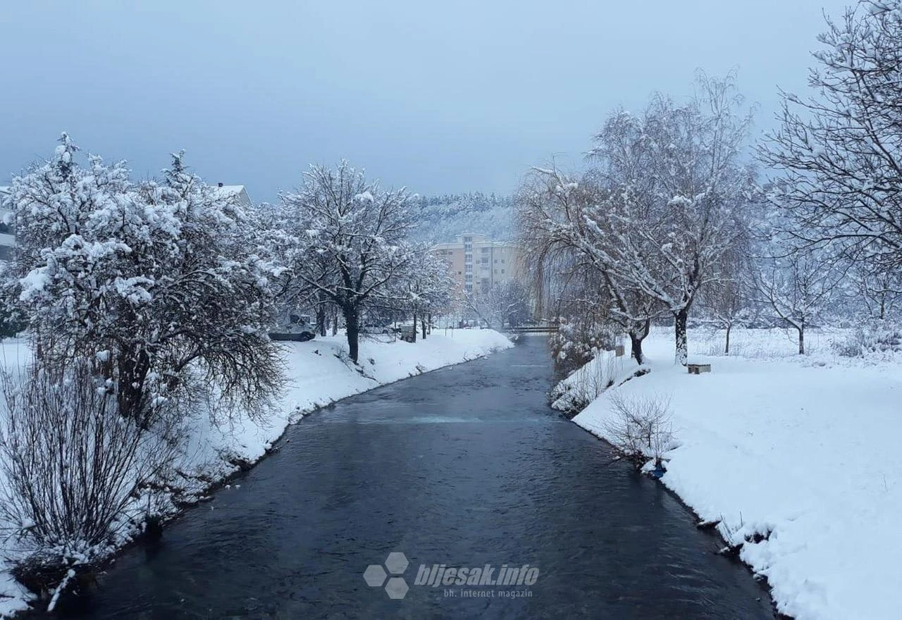 Kiša i snijeg čitav dan