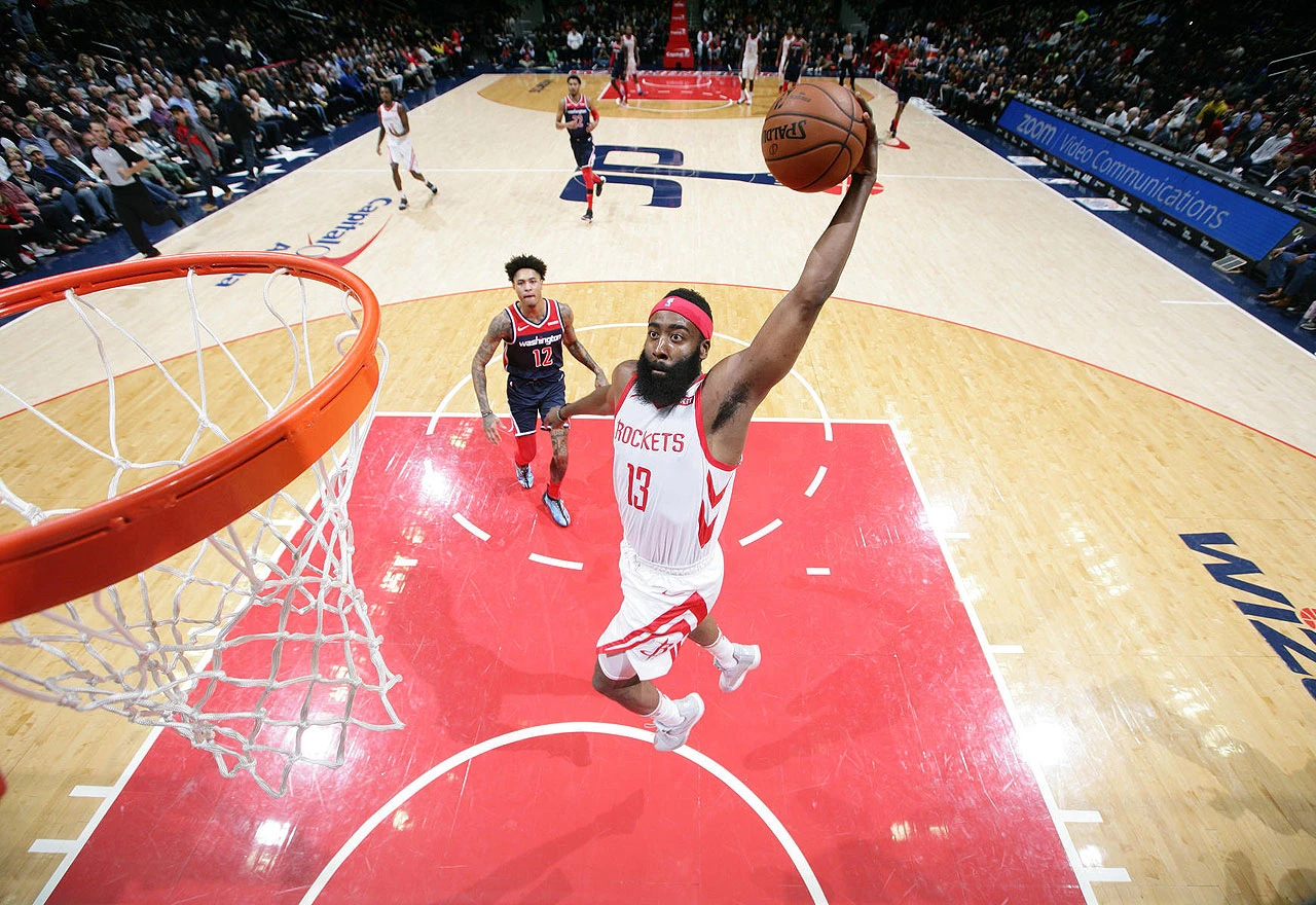 Harden predvodio Houston do pobjede protiv prvaka 