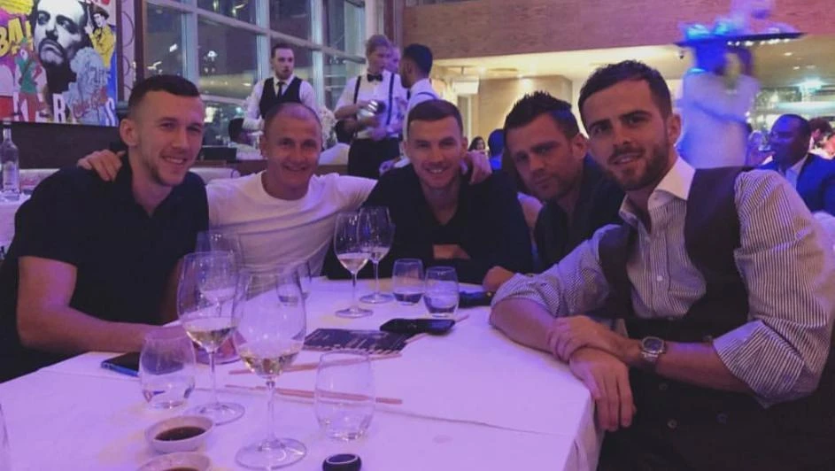 ''Vatreni'' i ''Zmajevi'' dočekali Novu godinu u Dubaiju