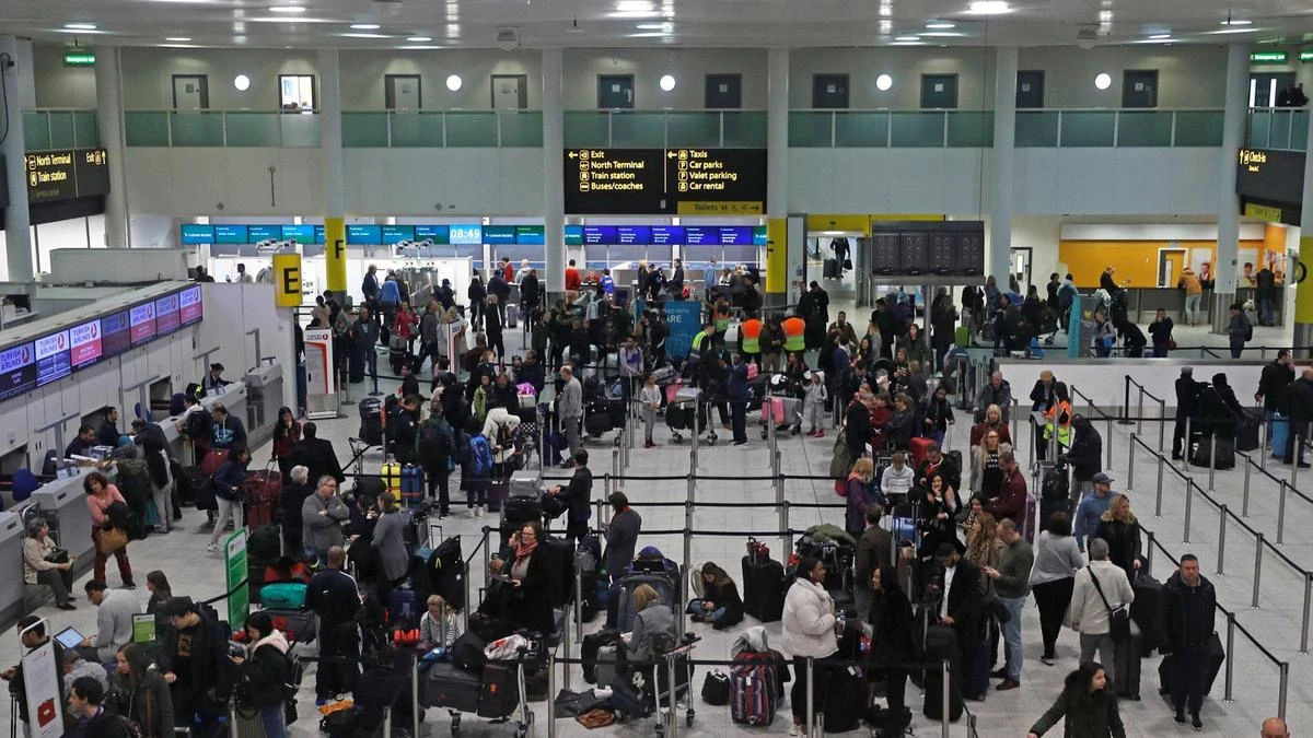 Britanska policija oslobodila dvoje osumnjičenih za izazivanje kaosa na Gatwicku