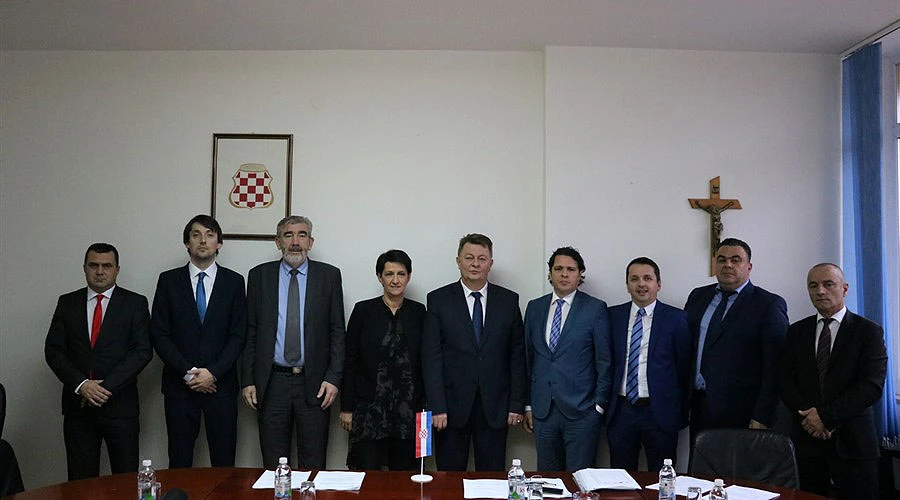 Badnjak neradni dan u ŽZH