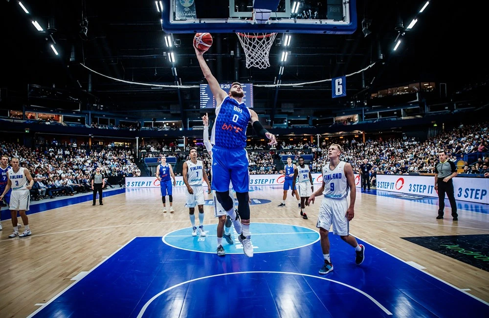 Nurkićeva dobra igra u porazu Portlanda, Toronto deklasirao Clipperse