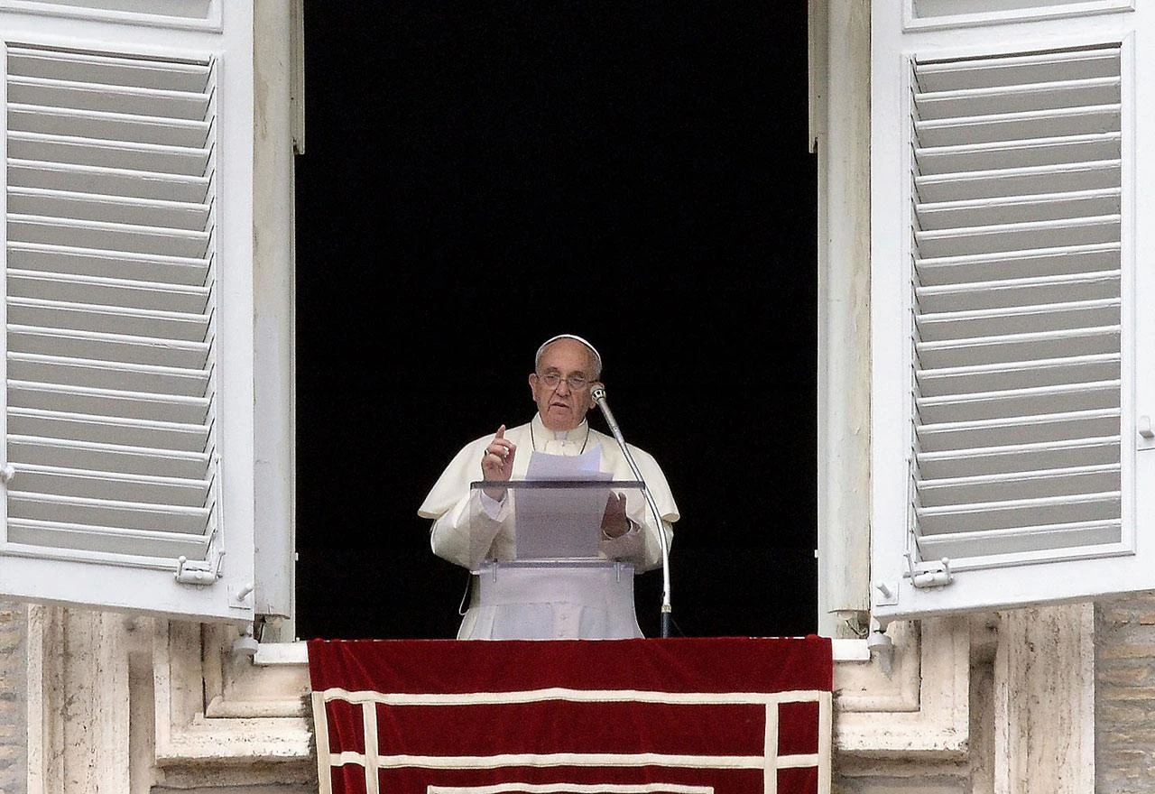 Papa na proljeće stiže na Balkan