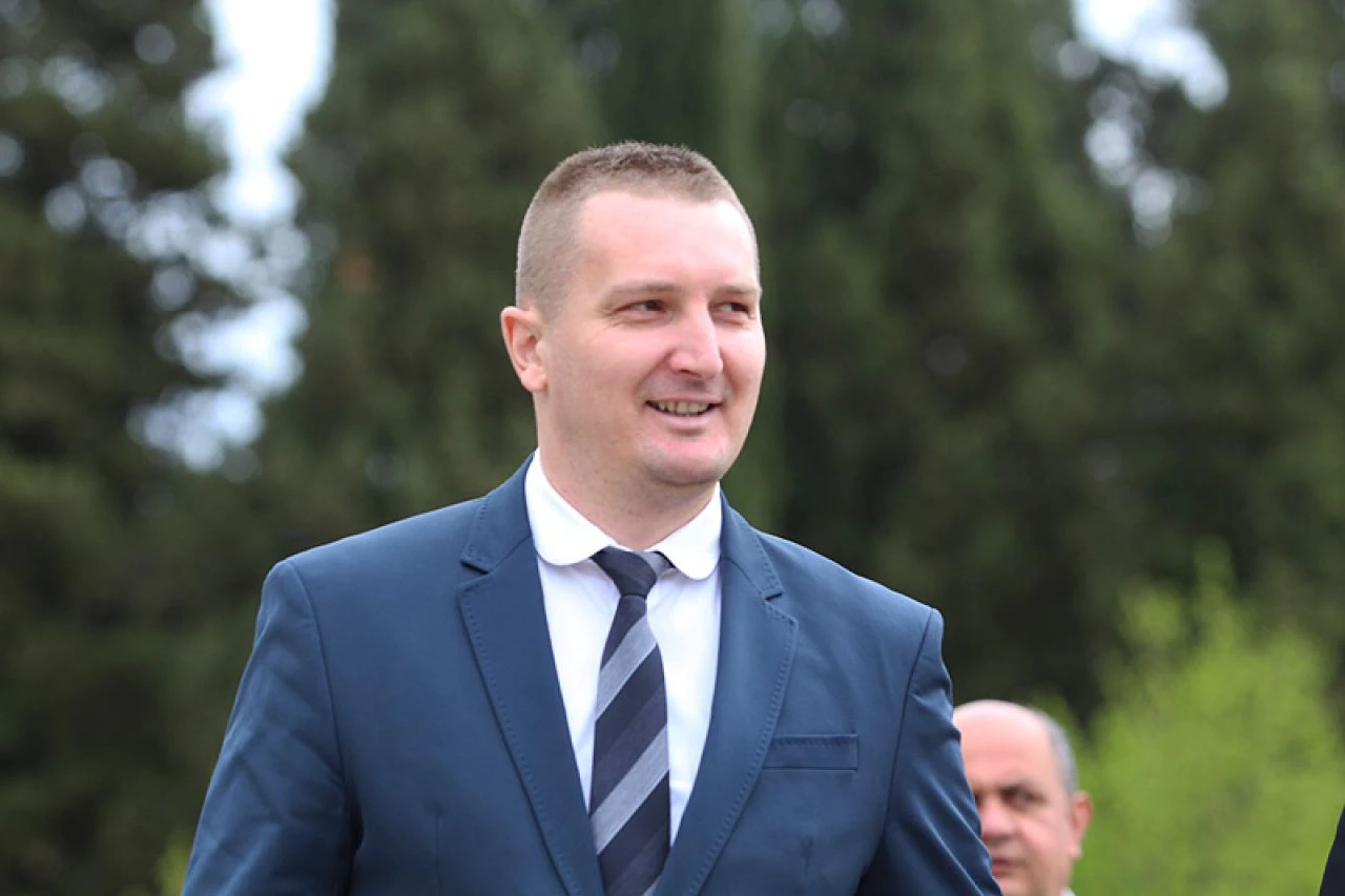 Grubeša: Dok mi razgovaramo tko će što tražiti naša imovina se daje u zakup