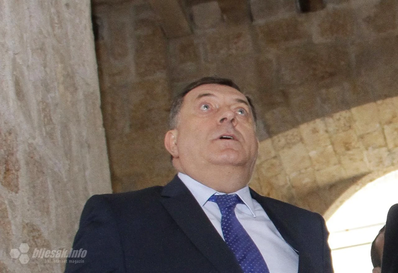 Dodik zbog ratne prošlosti neće surađivati s Džaferovićem i Komšićem 