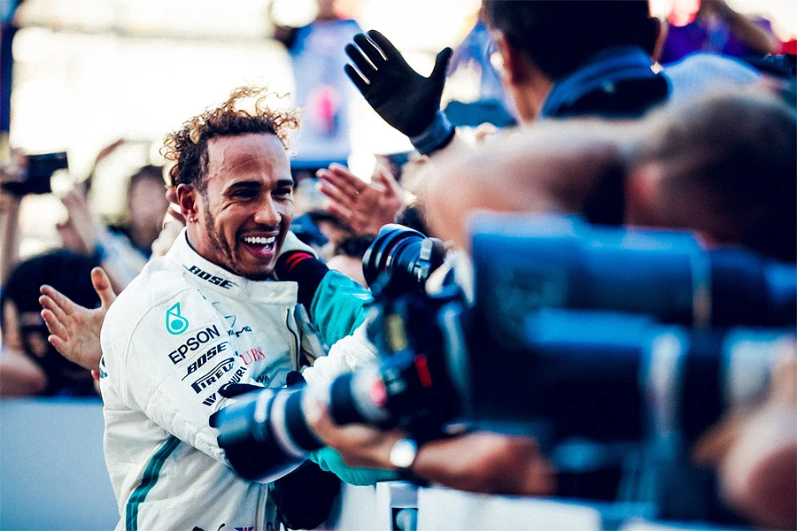 Lewis Hamilton osigurao peti naslov