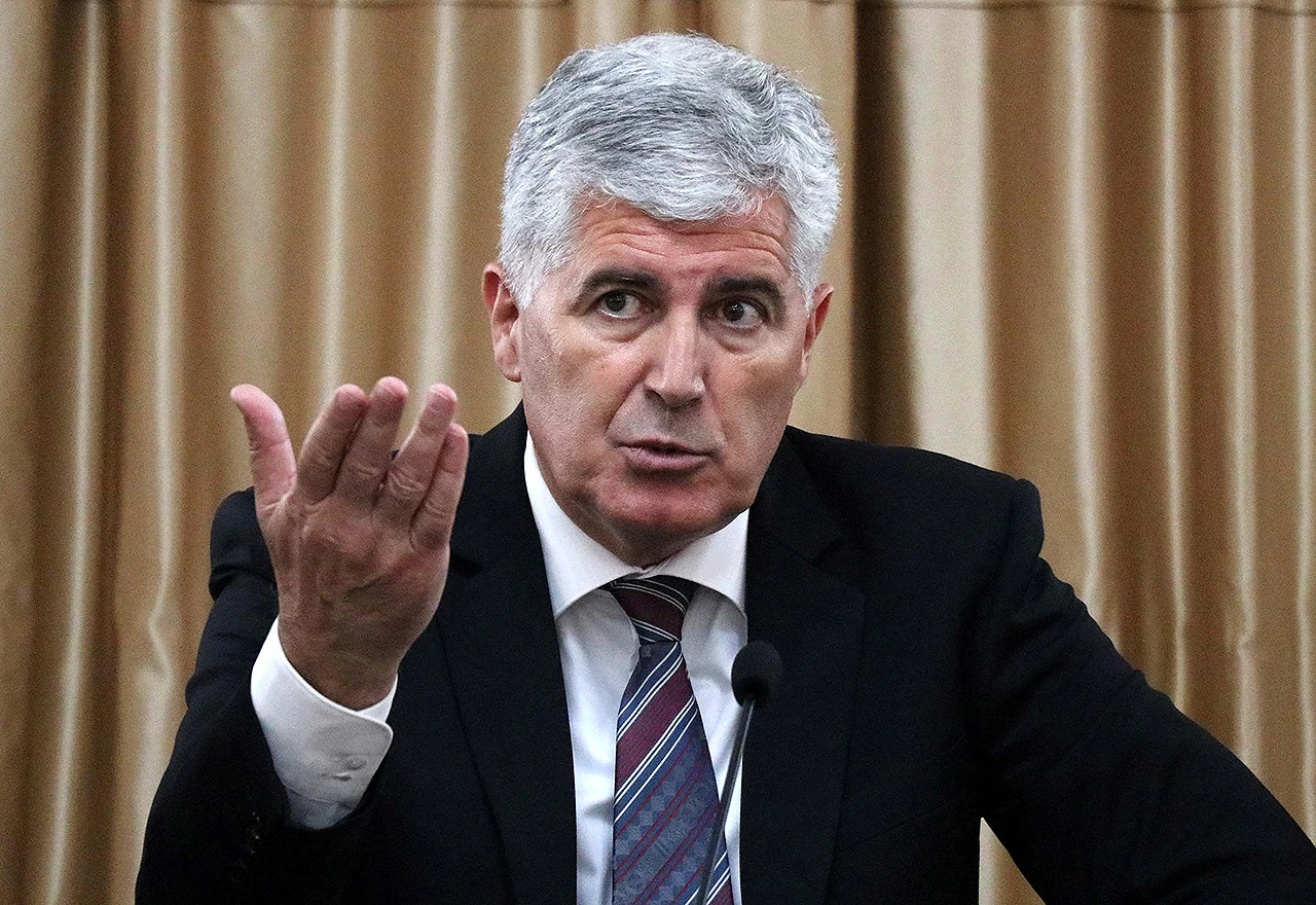 Čovićev zahtjev osuđen kao ucjena