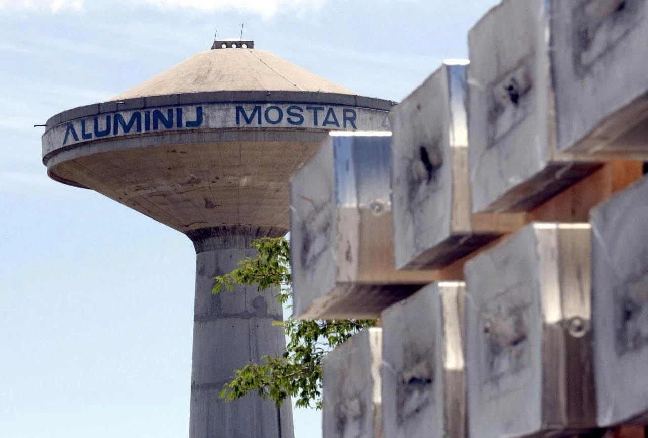 Klaster upozorava na nesagledive posljedice zbog Aluminija