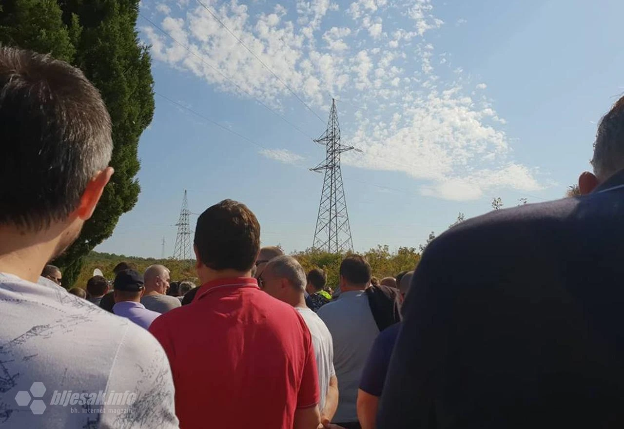 Sindikat Aluminija: Blokada trafostanice je prvi korak, idemo u Sarajevo!