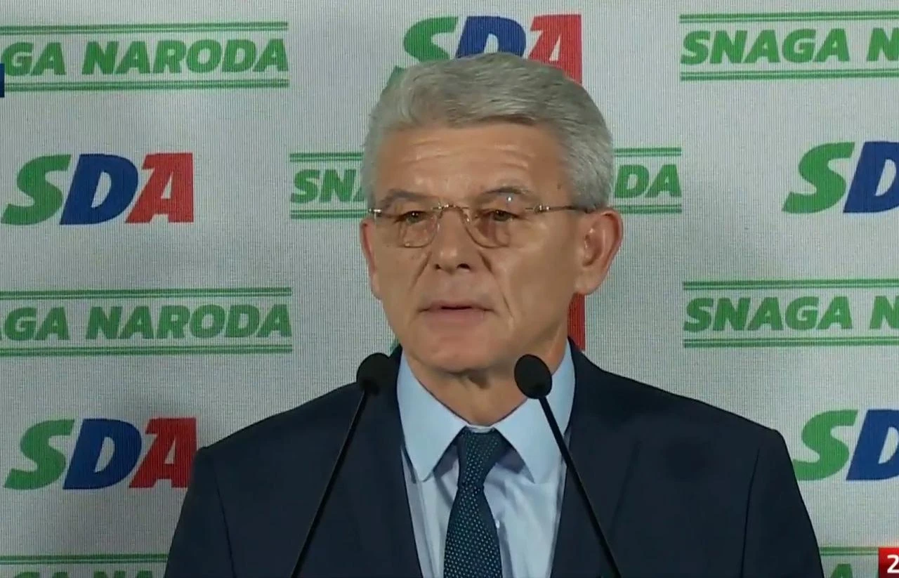 Šefik Džaferović proglasio pobjedu