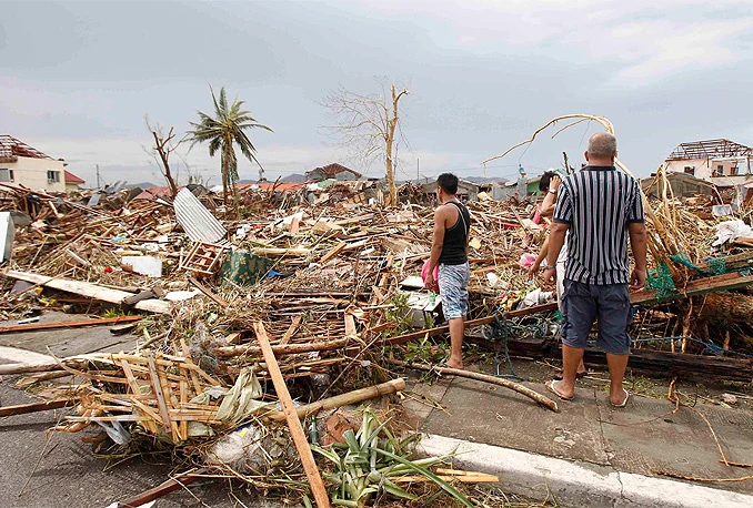 U poplavama na Filipinima tri osobe poginule, 60.000 raseljeno