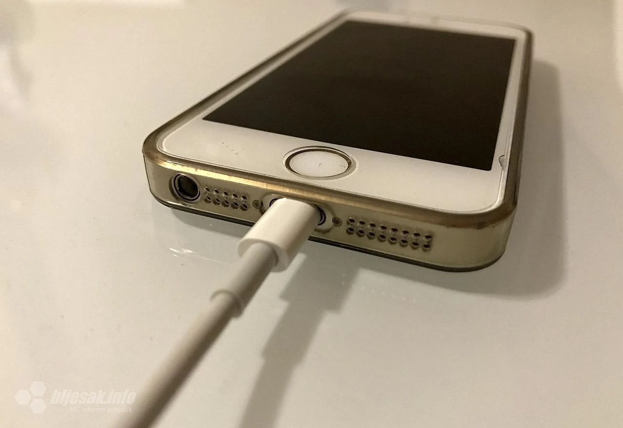 EU će još jednom pokušati standardizirati punjače mobitela
