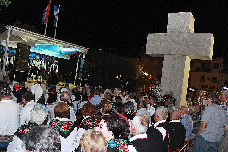 Manifestacija ''Brijeg Široki slavno ti je ime'' okupit će 16 folklornih skupina