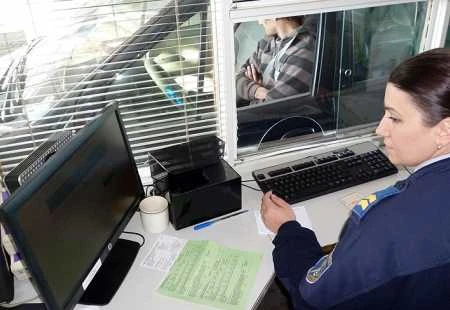 Turci bez dokumenata otkriveni kod Gacka, krijumčar uhićen