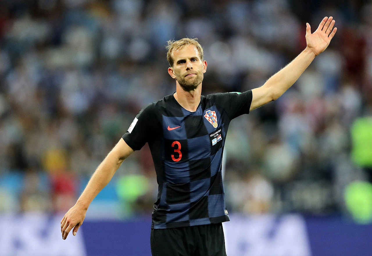 Ivan Strinić i službeno u Milanu