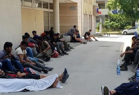 BiH protjeruje migrante   
