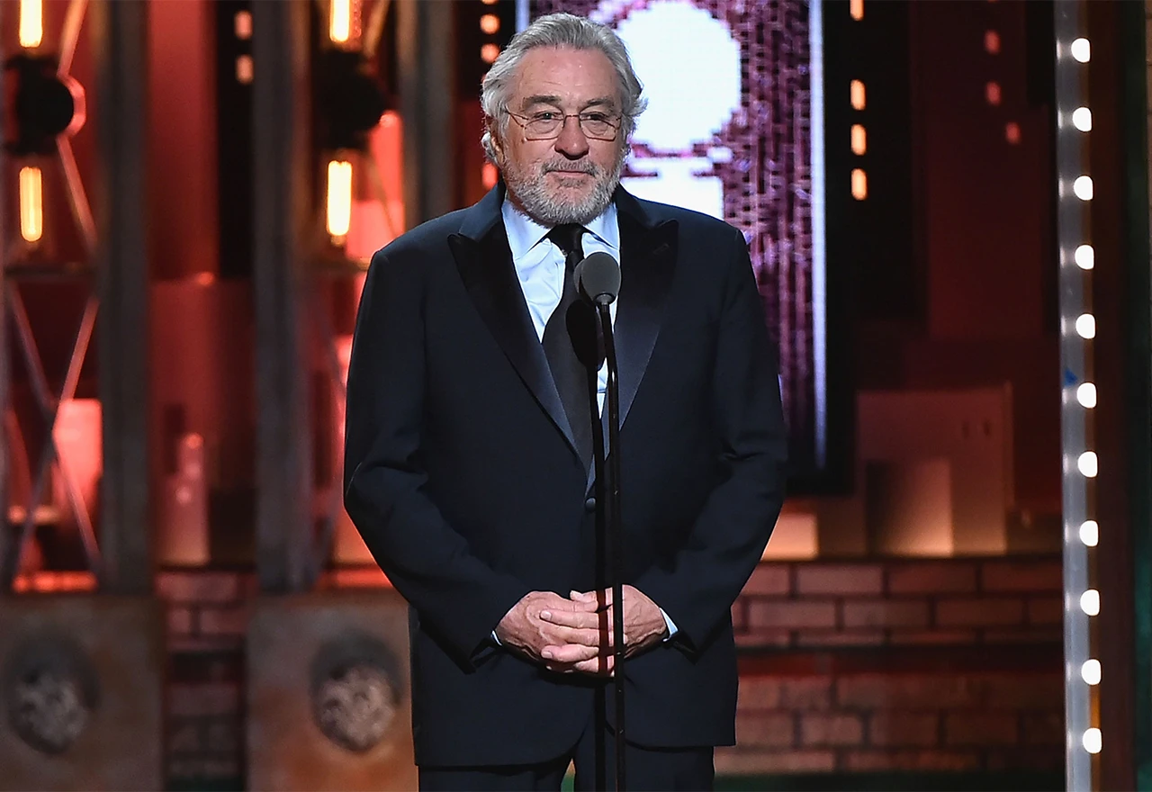 De Niro uživo: J***š Trumpa